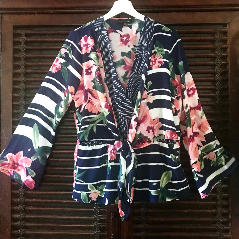 M & L Wrap Layer Blouse Navy White Pink